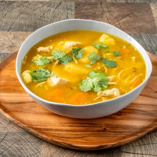 Sopa de Pollo Gde